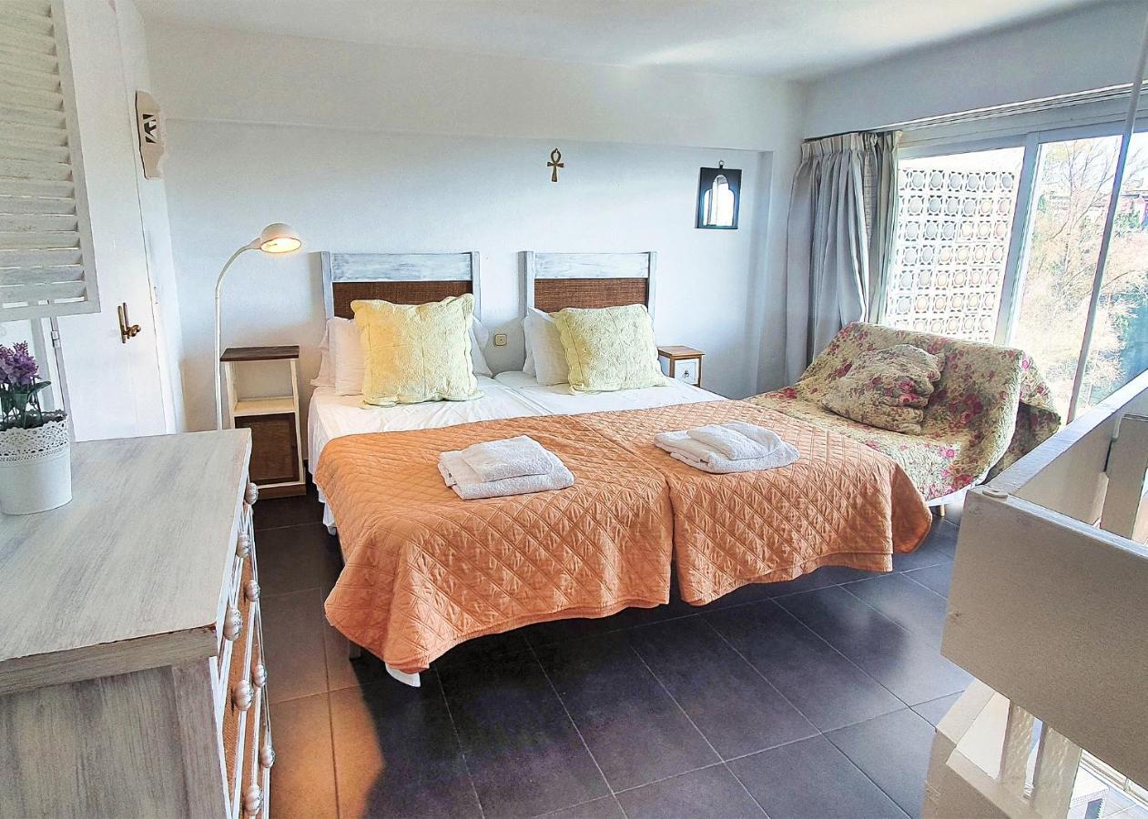 Skol 316. Attractive 1 Bedroom Duplex Apartment With Sea View In Skol Marbella. Exterior photo